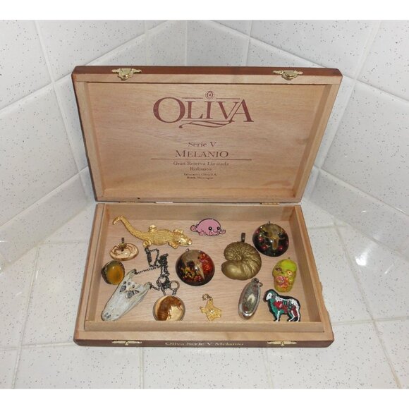 Vintage Oliva Wood Cigar Box stash box wooden jewelry box trinket box - Picture 2 of 12